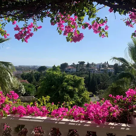 Casa Hermosa Bed & Breakfast